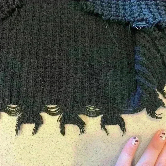 Forever 21 twist knot top sweater - Picture 7 of 9